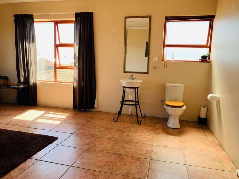 5 Bedroom Property for Sale in Noorsekloof Eastern Cape